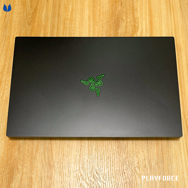 Razer Blade 15 (i7-13800H, RTX 4060, 16GB, 1TB, WQXGA 240Hz, 15-inch)
