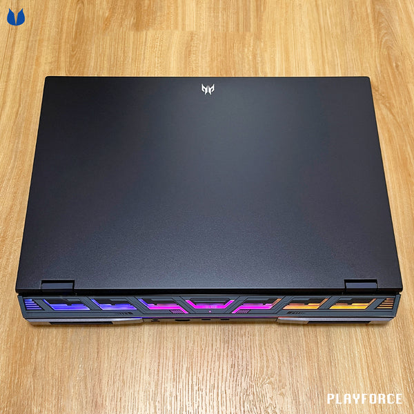 Acer Predator Helios 18 (i9-13900HX, RTX 4070, 32GB, 1TB, WQXGA 165Hz, 18-inch)