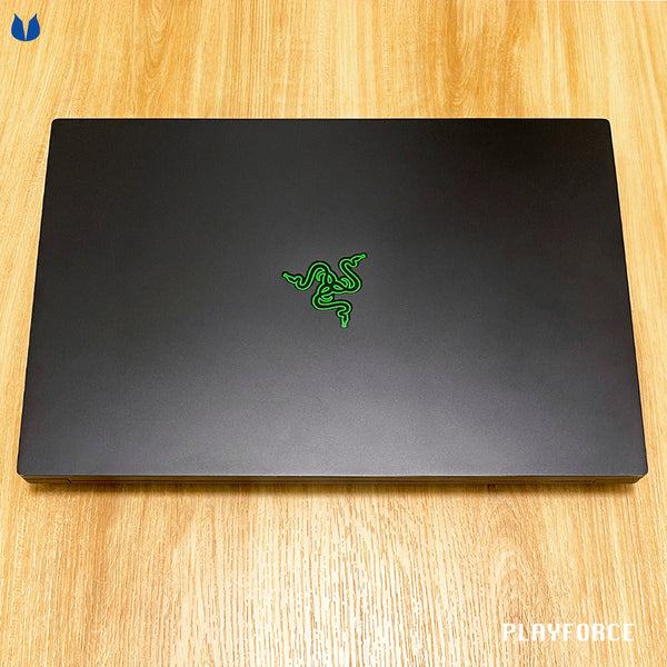 Razer Blade 16 (i9-13980HX, RTX 4080, 32GB, 1TB, QHD+ 240Hz, 16-inch)